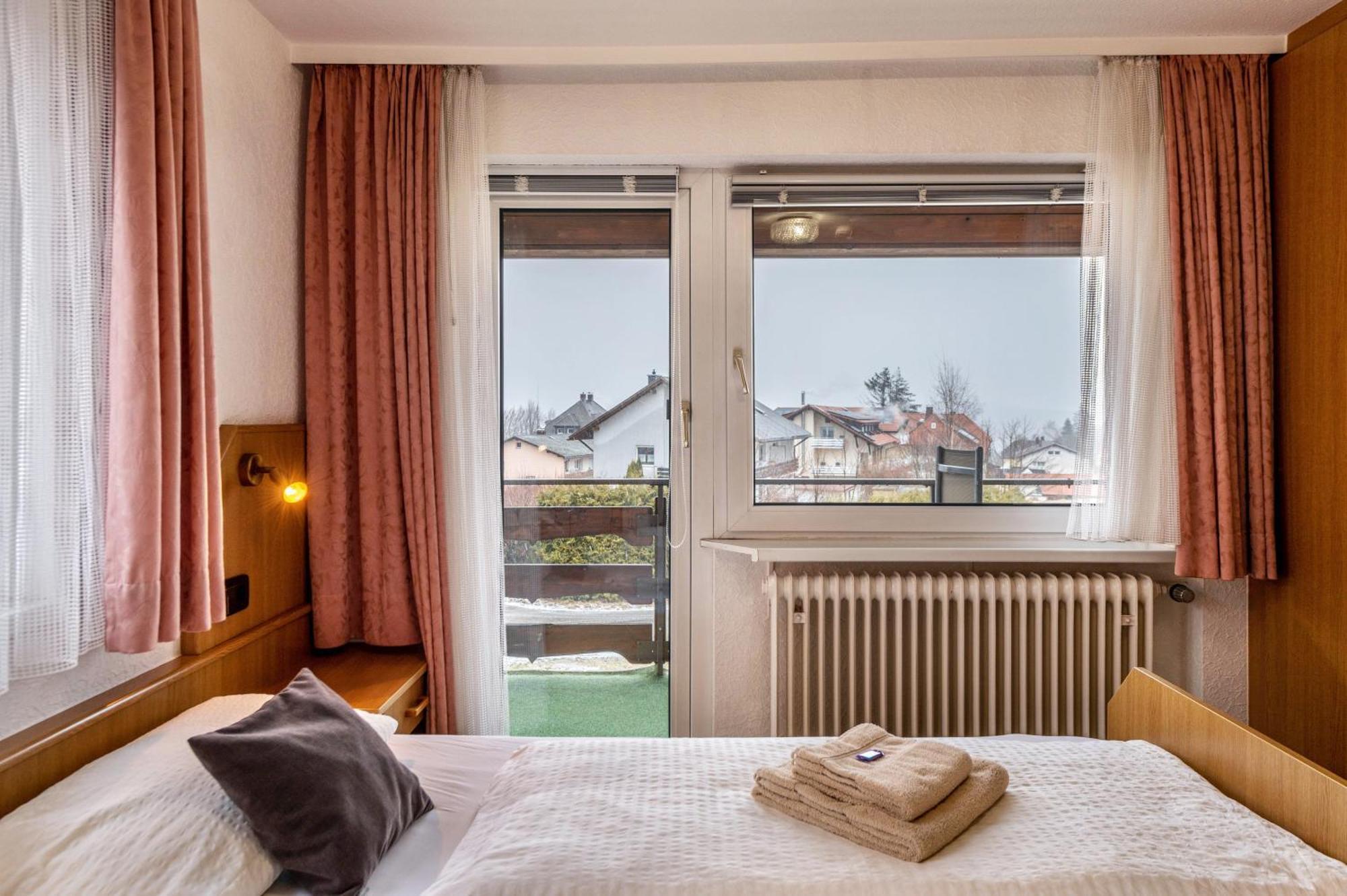 Gaestehaus Kunkelmann Mit Sauna Hoechenschwand Exterior photo